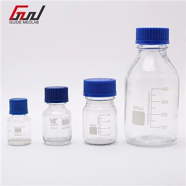 Szklana butelka odczynnika z zakrętką